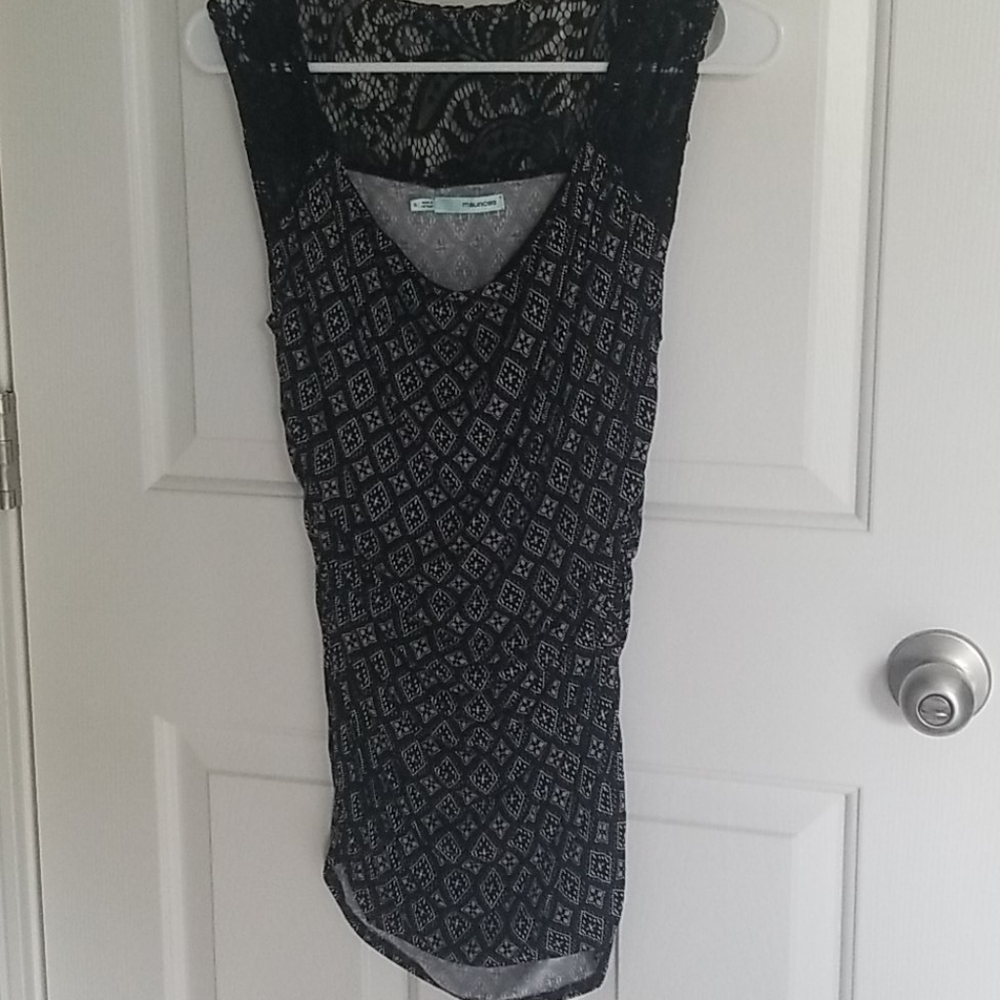 Sleeveless top